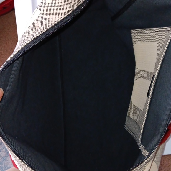 Bally canvas bag authentic good used condition 🤩 - Picture 4 of 7